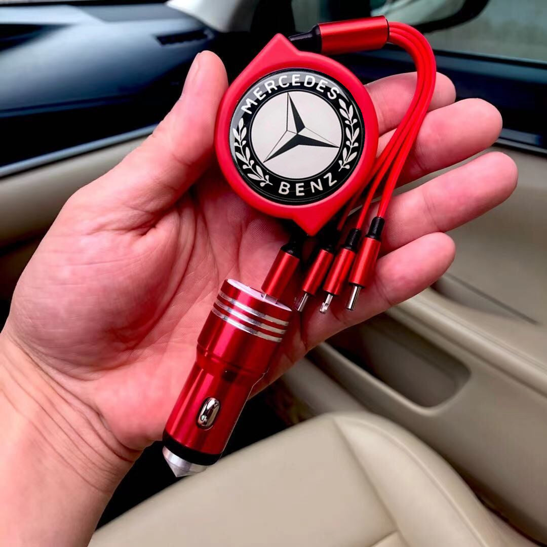 Cablu de date auto retractabil 3 în 1 + încărcător auto gratuit