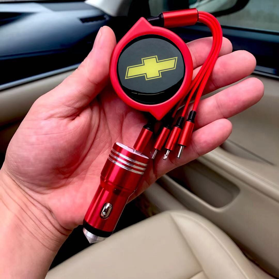 Cablu de date auto retractabil 3 în 1 + încărcător auto gratuit