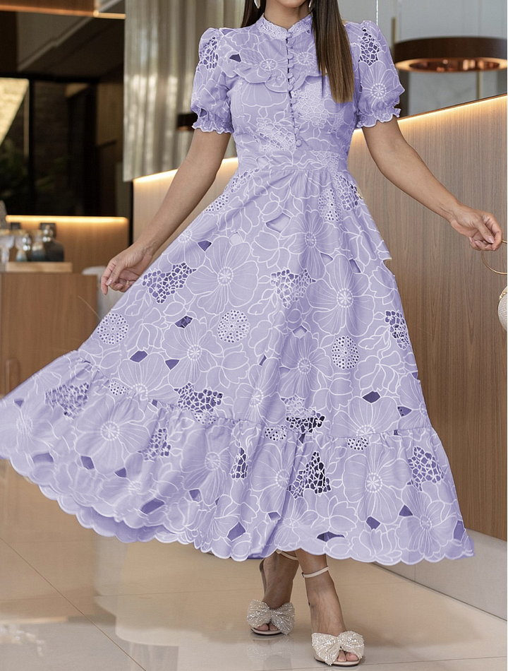 Rochie elegantă cu model floral scobit în interior