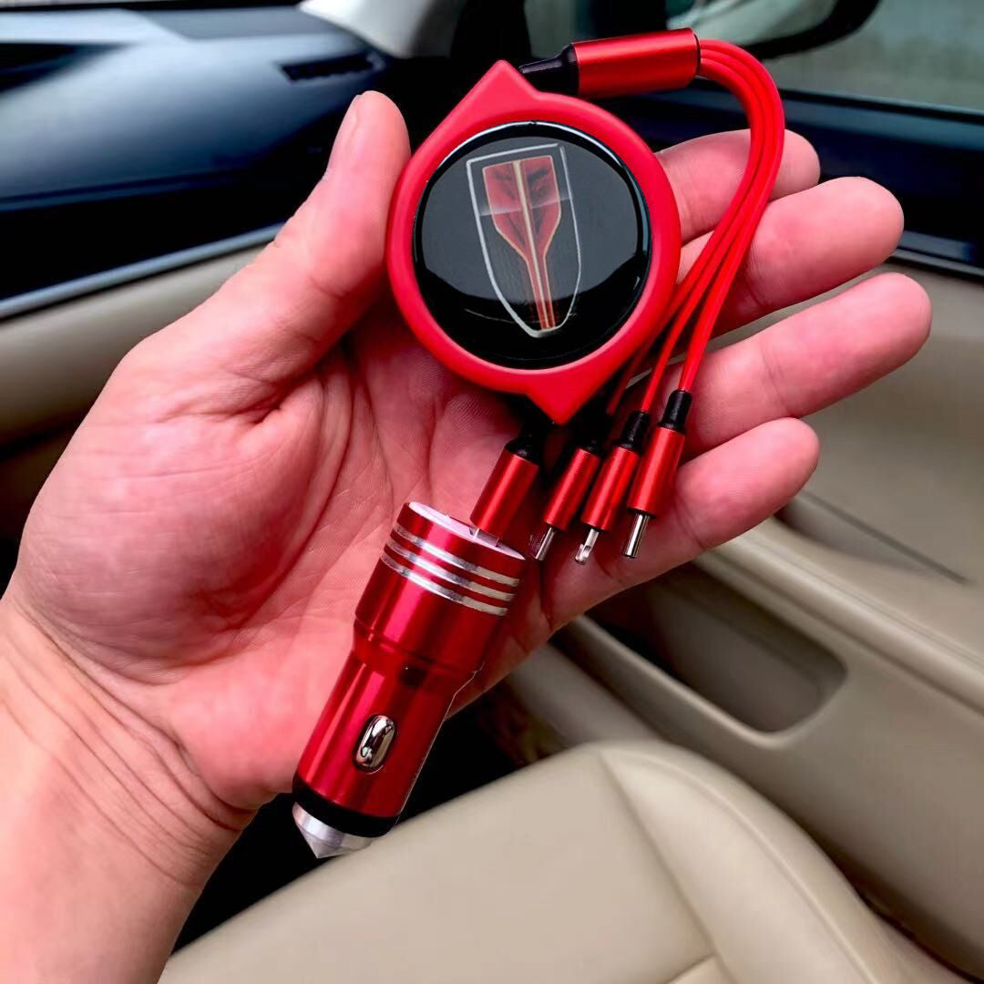 Cablu de date auto retractabil 3 în 1 + încărcător auto gratuit