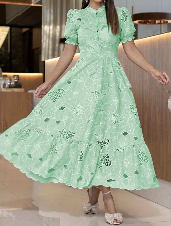 Rochie elegantă cu model floral scobit în interior