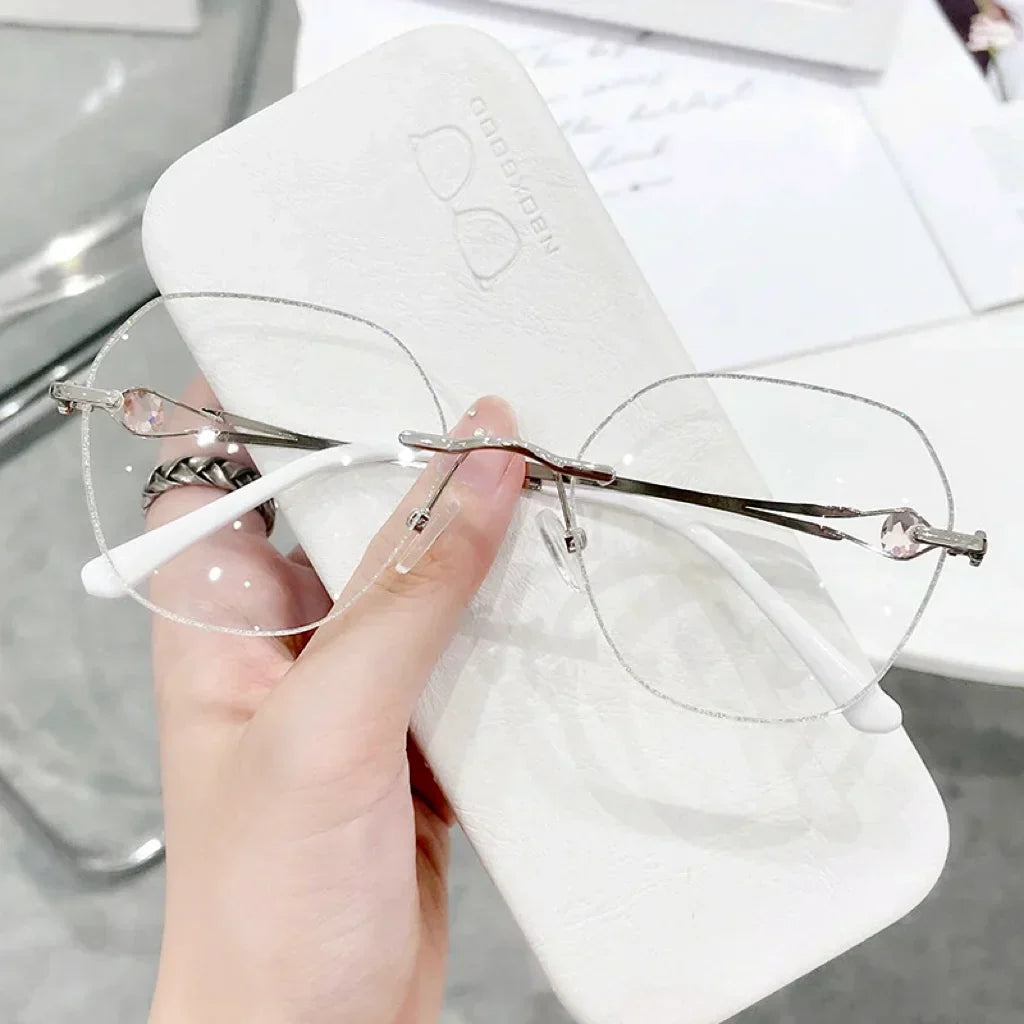 OCHELARI ANTI-REFLECTIV PENTRU DAMĂ CU RAMA DE DIAMANT CARE PROTEJAȚI ÎMPOTRIVA LUMINII ALBASTRĂ