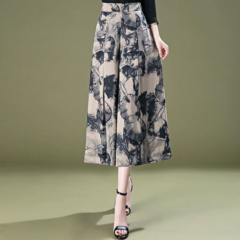 Pantaloni eleganti de dama din sifon cu picioare late