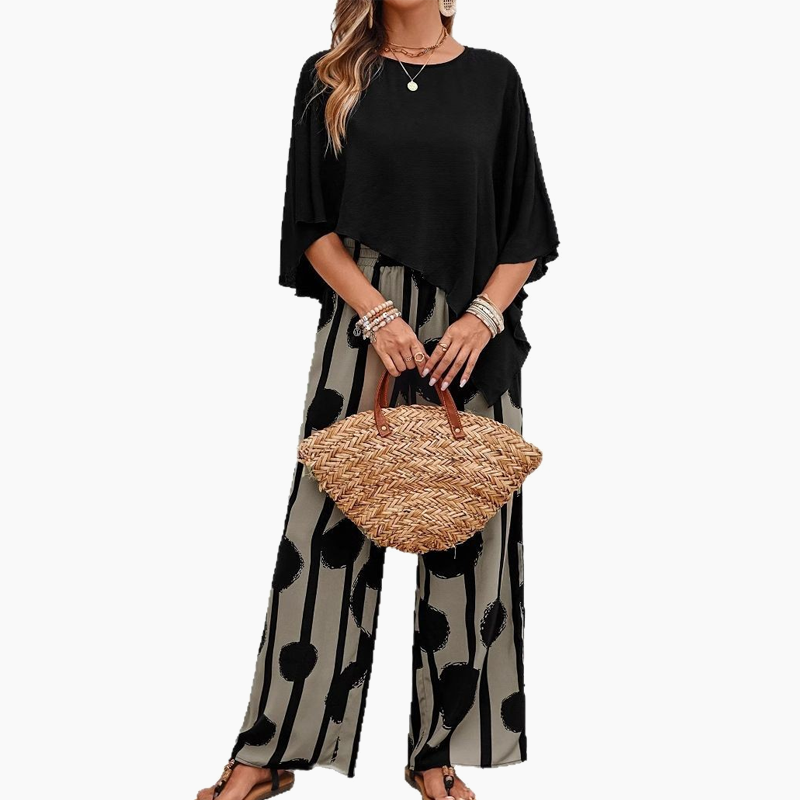 Set elegant cu top cu mâneci trei sferturi și pantaloni cu model