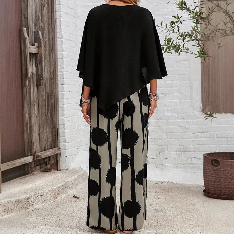 Set elegant cu top cu mâneci trei sferturi și pantaloni cu model