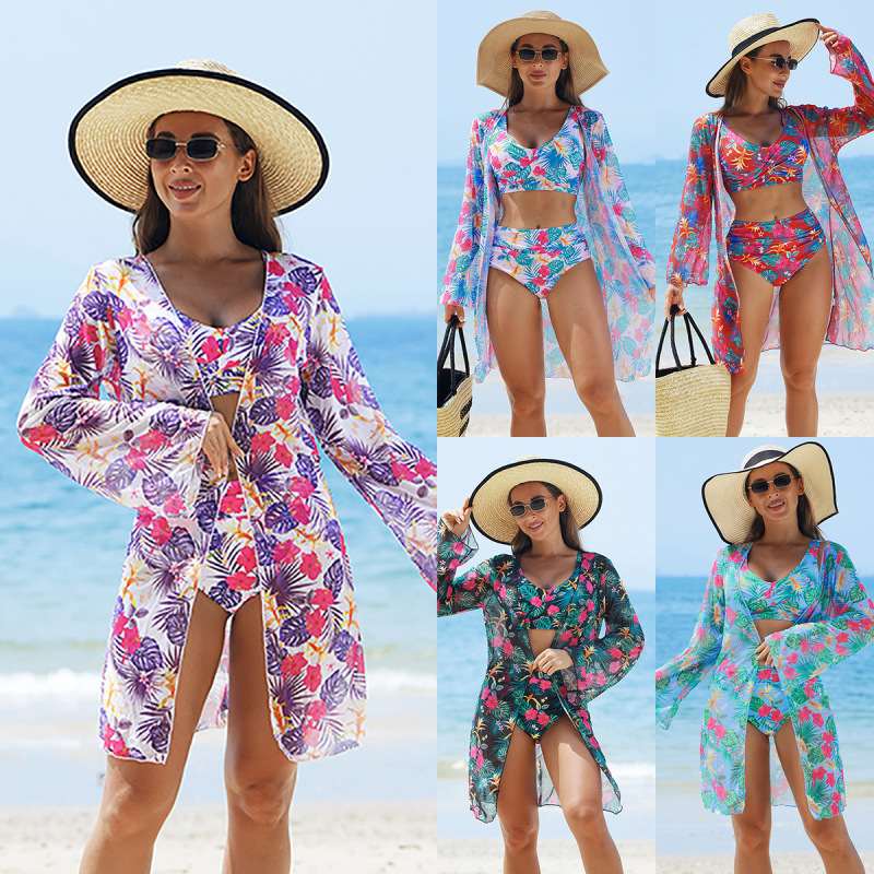 👙Costum de baie multicolor din 3 piese cu imprimeu