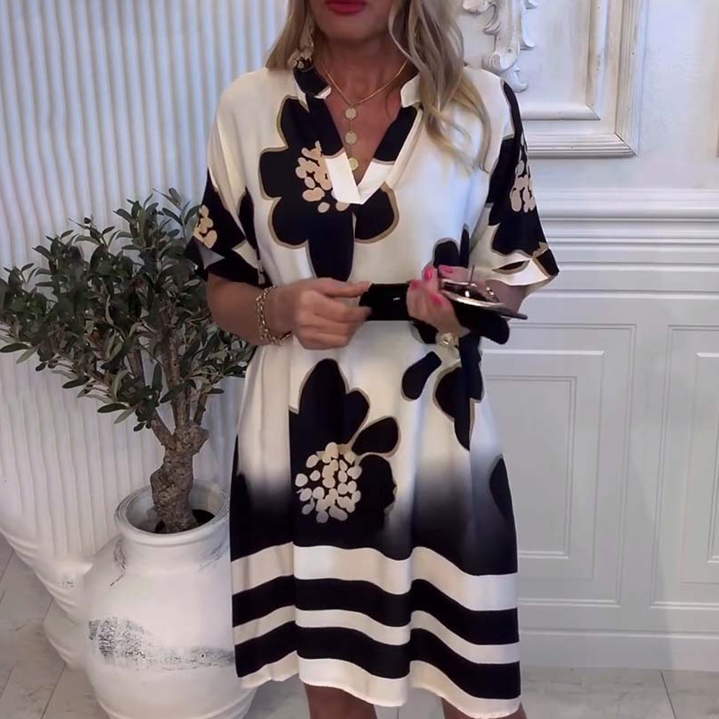 🌸😘Rochie lejeră de damă cu imprimeu și decolteu adânc în V🔥