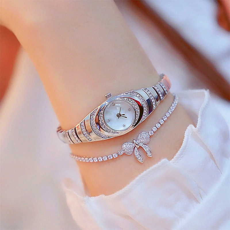 💎Ceas de damă cu brățară de cristal⌚
