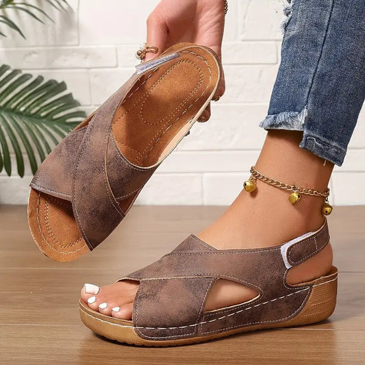 Sandale vintage noi Sandale cu pană pline
