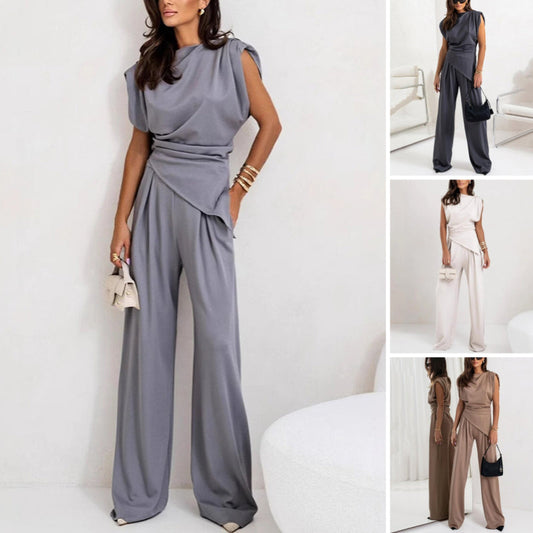 Set elegant din două piese de damă într-o culoare uni