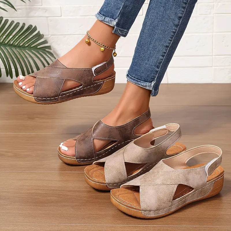 Sandale vintage noi Sandale cu pană pline