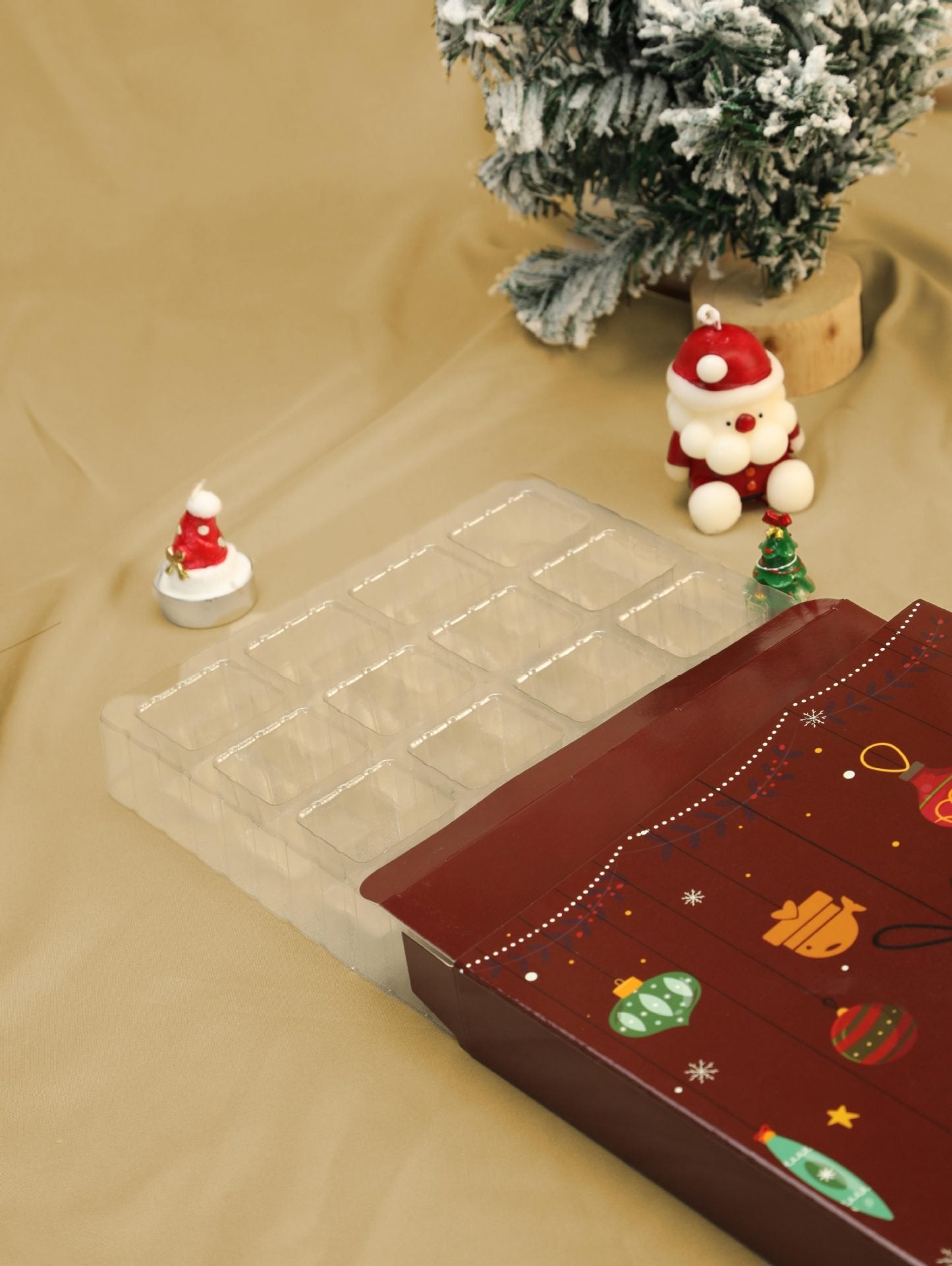 Rózsaszín Márvány Adventi Naptár 2025, 24 nap karácsonyig visszaszámláló doboz