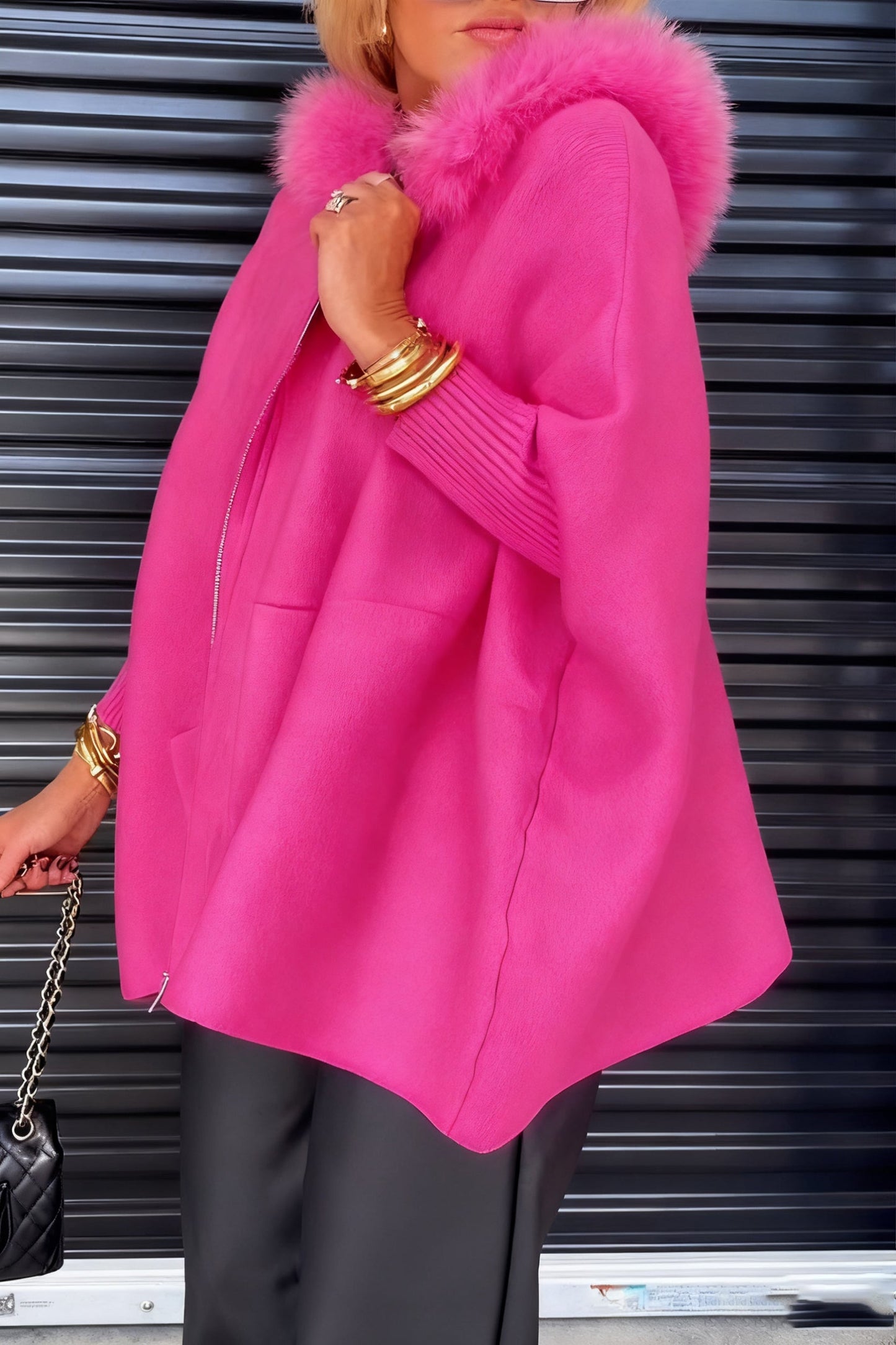 Damska kurtka casualowa z kołnierzem futrzanym w jednolitym kolorze