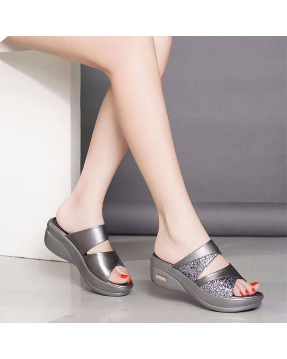 Damskie sandały ortopedyczne na wysokim obcasie z brokatem