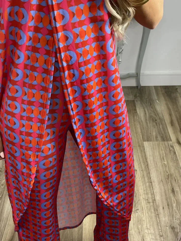💐 Costum confortabil cu imprimeu abstract pentru femei