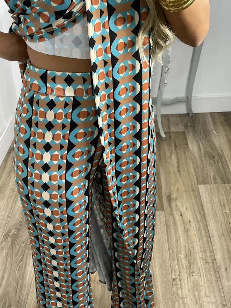 💐 Costum confortabil cu imprimeu abstract pentru femei
