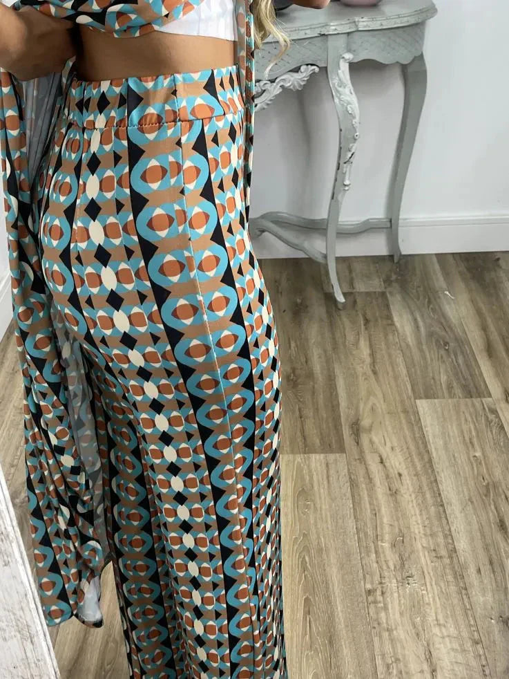 💐 Costum confortabil cu imprimeu abstract pentru femei
