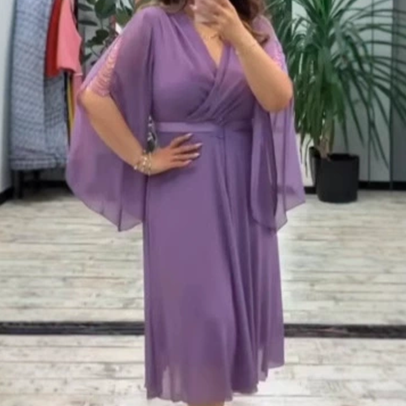 👗 Elegancka sukienka z dekoltem w serek dla kobiet