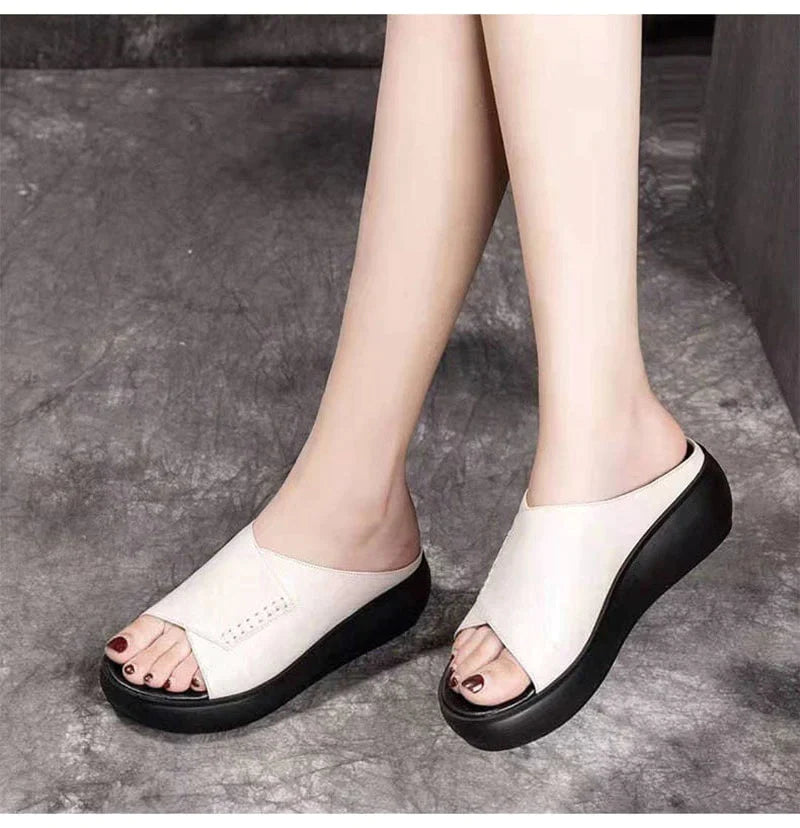 Sandale confortabile din piele